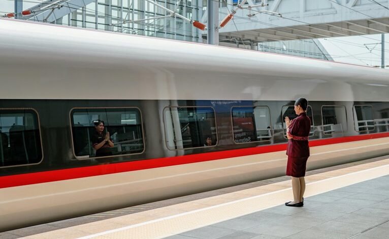 optimize online platform development